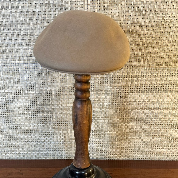 🌟HP🌟Camel Tan 100% Wool Ascot Rounded Cap  Country Gentlemen M - Picture 2 of 7